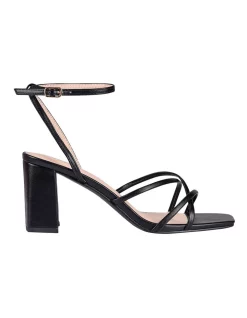 Brand new ✔️ Verali Nakita Low Block 🔥 Heels In Black Smooth 👍