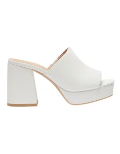 Cheap ⭐ Ravella Ace Sandals In White Smooth 🛒