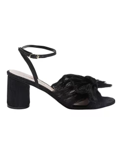 Budget ⭐ Pink Inc Secret Black Fabric 👍 Sandals ❤️