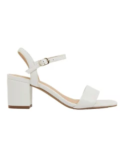 Brand new ⭐ Sandler Heather Sandals In White Leather 😉