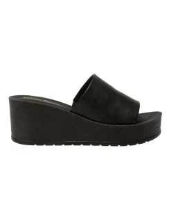 Outlet π Wide Steps Landon Sandals In Black Smooth π