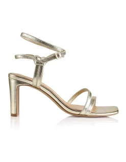 Best deal 💯 Siren Kianna Block Heel 🤩 Sandals In Gold ✔️