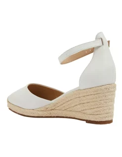 Discount 🥰 Jane Debster Peru White Glove Sandals 🛒 -Chic Highheels Store unnamed file 2093