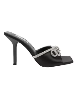 Brand new π Steve Madden Embellish Heels In Black Satin π§¨