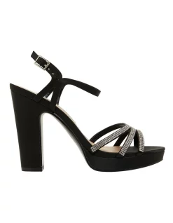 Brand new ❤️ NINA Saralyn Black Satin Sandals 👍