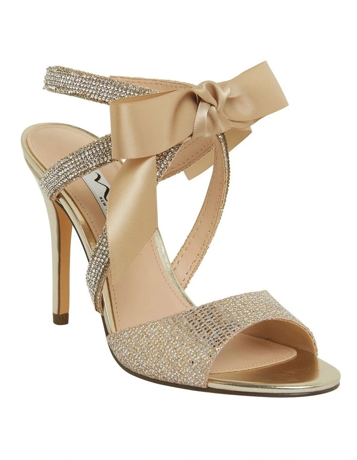 Discount π NINA Claudia Platino Glitter β€οΈ Sandals βοΈ 2 Discount π NINA Claudia Platino Glitter β€οΈ Sandals βοΈ - Image 2
