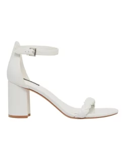 Cheapest ⭐ Nine West Saria 😀 Sandal In White ❤️