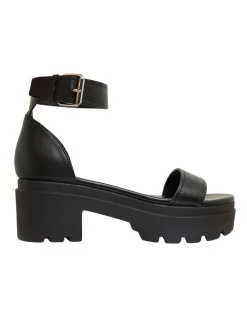 Flash Sale 🥰 Sandler Cameron Black Smooth Sandals 🛒
