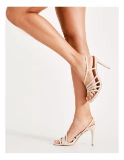 Brand new 😍 Collection Falcon Sandal In Blush 👏