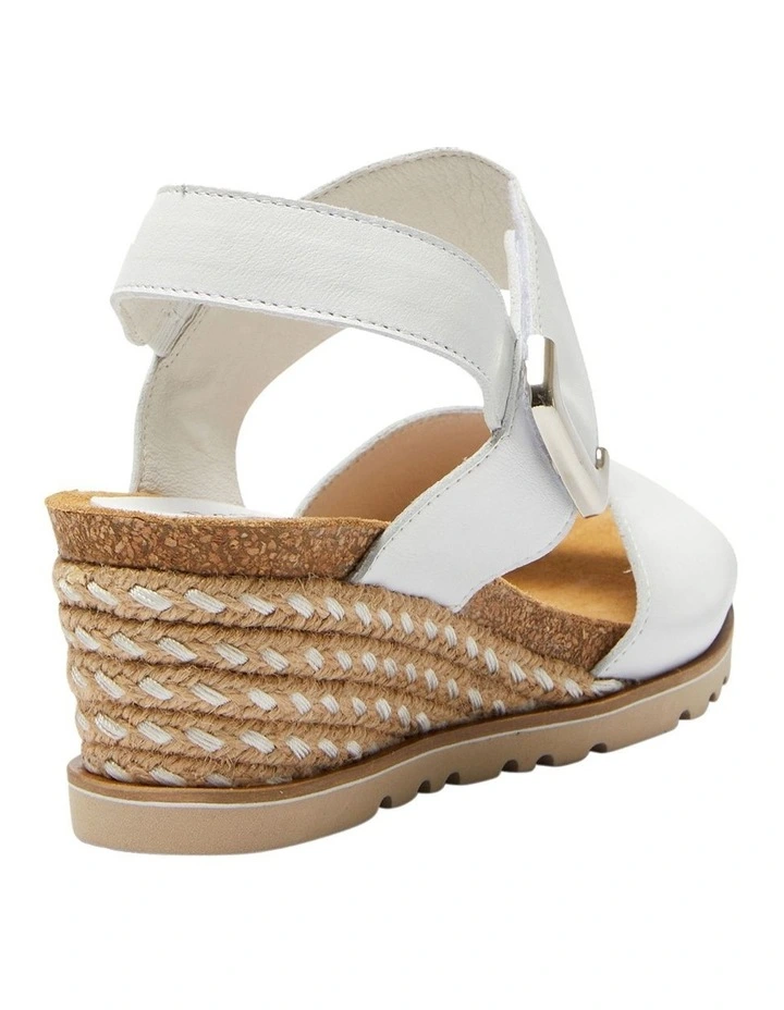 Hot Sale β€οΈ Easy Steps Terrace π Sandals In White Glove π― 4 Hot Sale β€οΈ Easy Steps Terrace π Sandals In White Glove π― - Image 4
