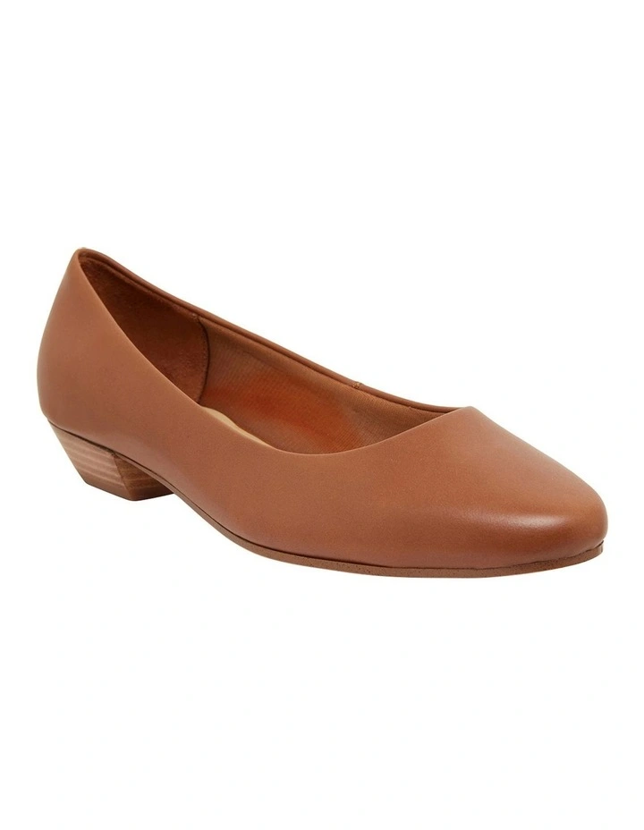 Best Sale π Easy Steps Regal Cognac Glove Shoe β€οΈ 2 Best Sale π Easy Steps Regal Cognac Glove Shoe β€οΈ - Image 2