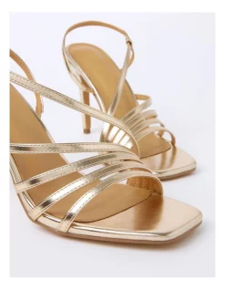 Outlet 😍 Collection Falcon 🤩 Sandal In Gold ✔️ -Chic Highheels Store unnamed file 460
