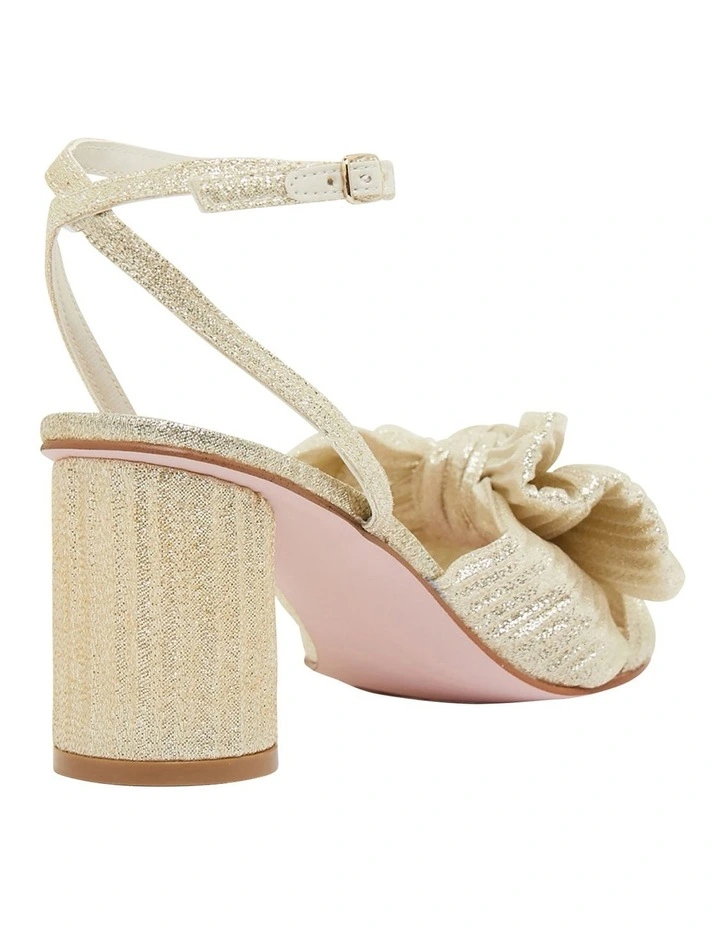 Best Sale π₯° Pink Inc Secret Light Silver Shimmer Sandals π 4 Best Sale π₯° Pink Inc Secret Light Silver Shimmer Sandals π - Image 4