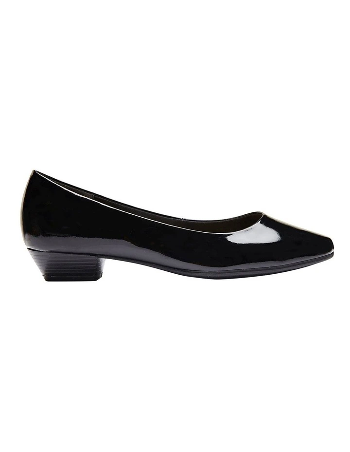 Brand new βοΈ Easy Steps Regal Black Patent Heeled π₯ Shoes π 1 Brand new βοΈ Easy Steps Regal Black Patent Heeled π₯ Shoes π