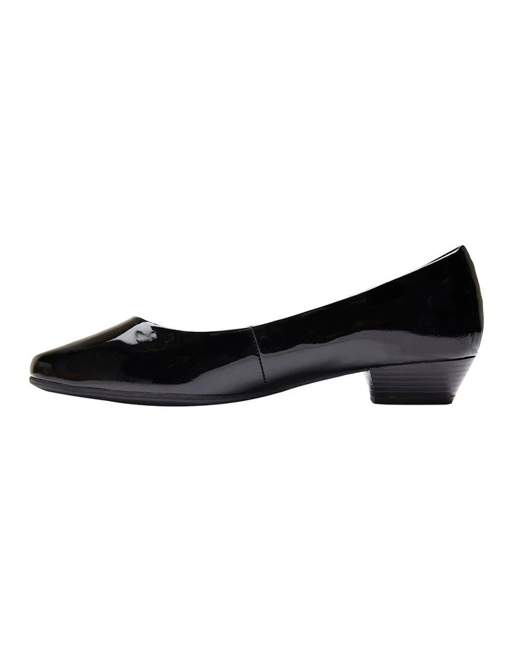 Brand new βοΈ Easy Steps Regal Black Patent Heeled π₯ Shoes π 3 Brand new βοΈ Easy Steps Regal Black Patent Heeled π₯ Shoes π - Image 3