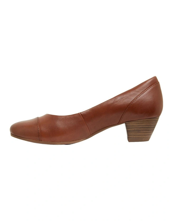 Brand new β Wide Steps Acton Cognac Glove Heeled π Shoes π 3 Brand new β Wide Steps Acton Cognac Glove Heeled π Shoes π - Image 3