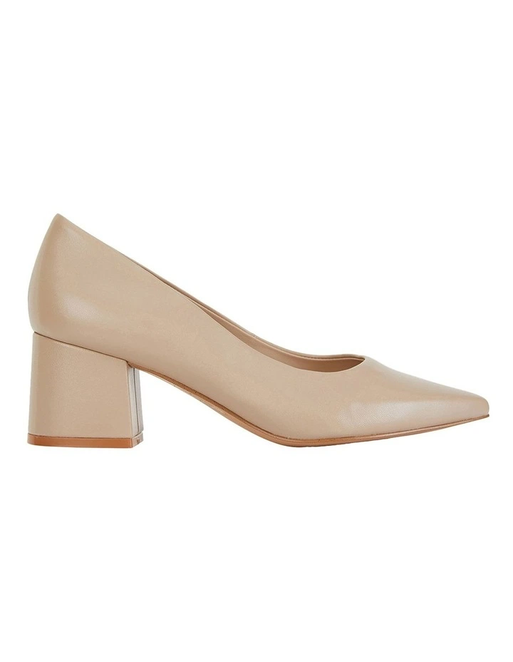New β€οΈ Sandler Idol Nude Glove Heeled π Shoes β 1 New β€οΈ Sandler Idol Nude Glove Heeled π Shoes β