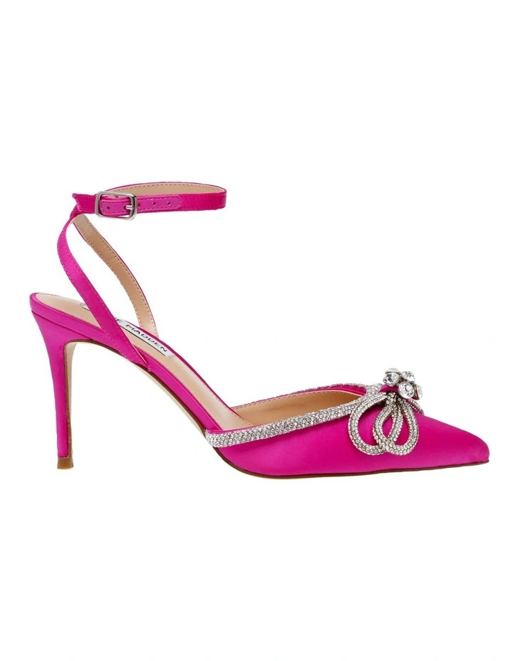 New π Steve Madden Leia Heels In Fuchsia β¨ 1 New π Steve Madden Leia Heels In Fuchsia β¨